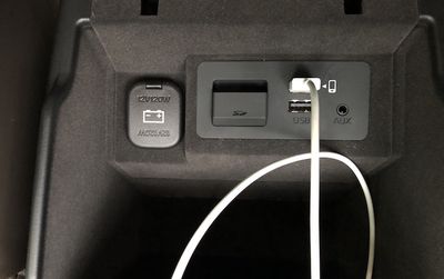mazda6 console ports