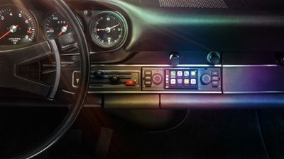 porsche classic carplay